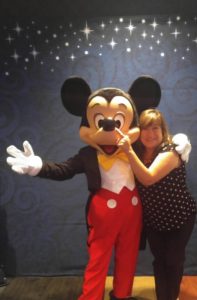 Con el ratón mas lindo del mundo, Mickey Mouse en Philadelphia