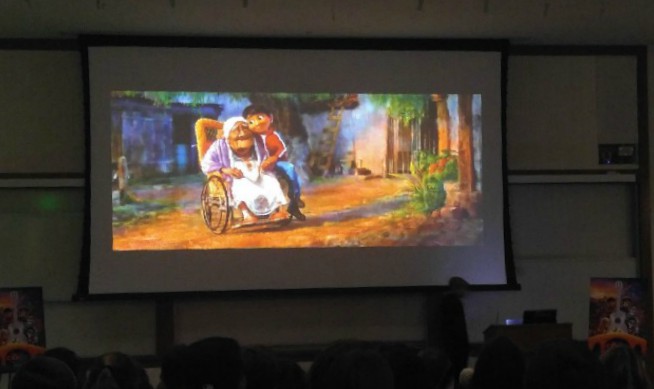 La abuela de Miguel en la pelicula DInsey Pixar Coco