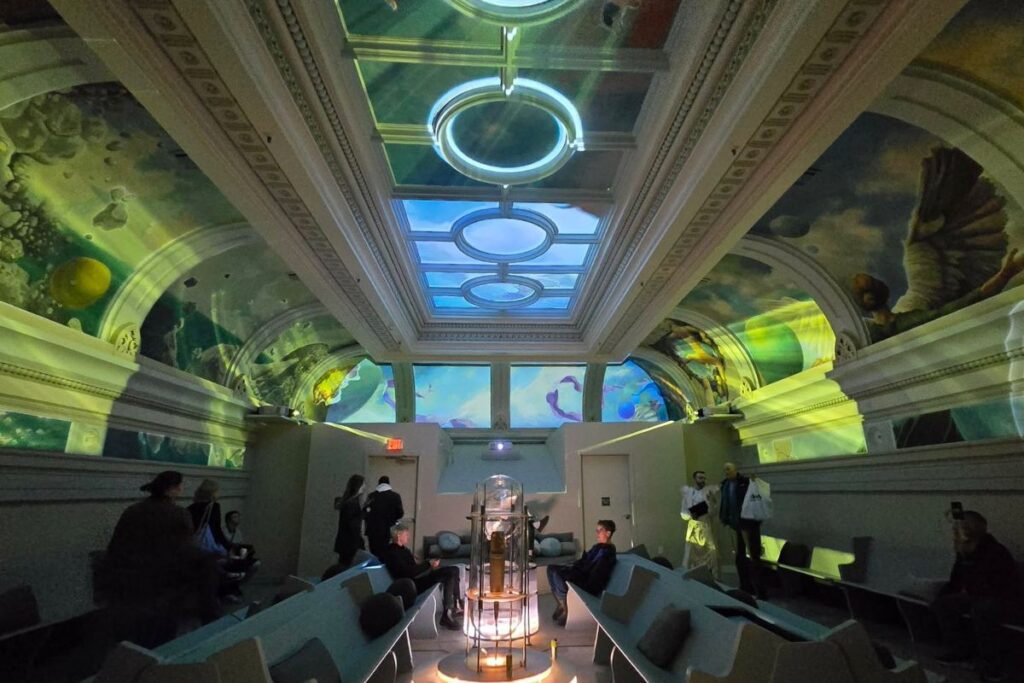 The Heavens, el cielo. Un area que refleja lo que seria el cielo luego de morir.